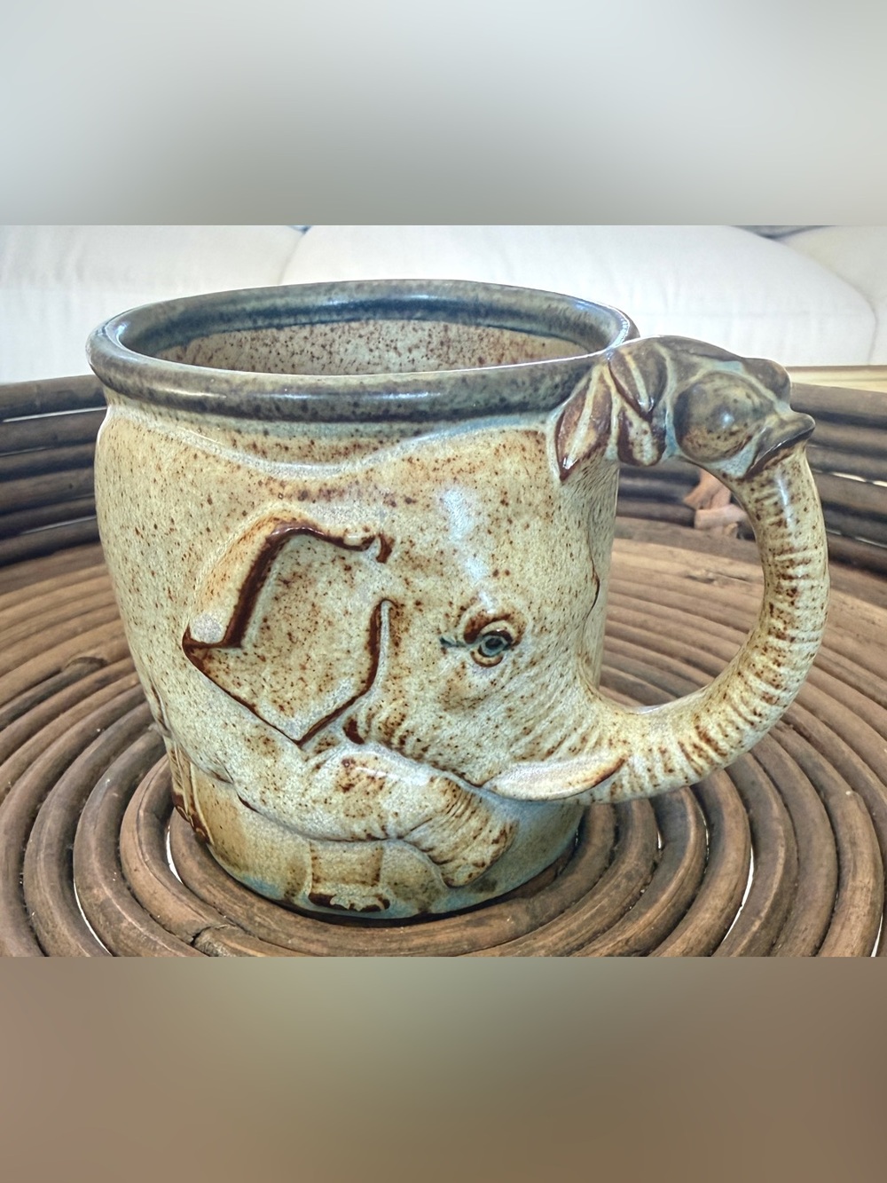 UCT Japan Elephant Mug Stoneware Coffee Cup Trunk Handle Safari